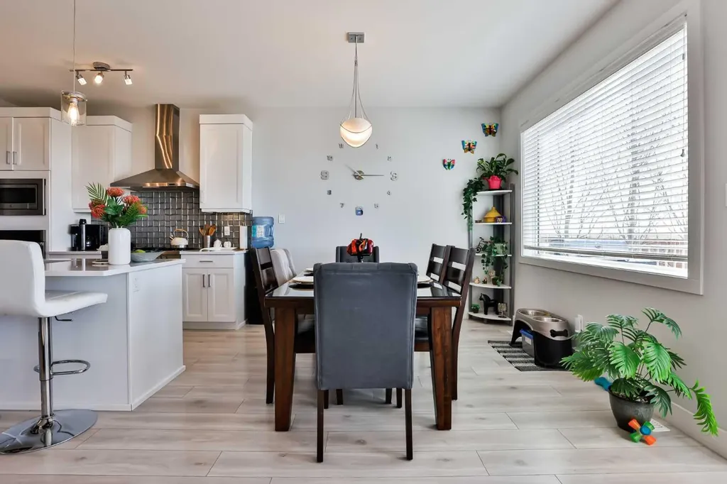942 Miners Boulevard W Lethbridge AB T1J 5S6