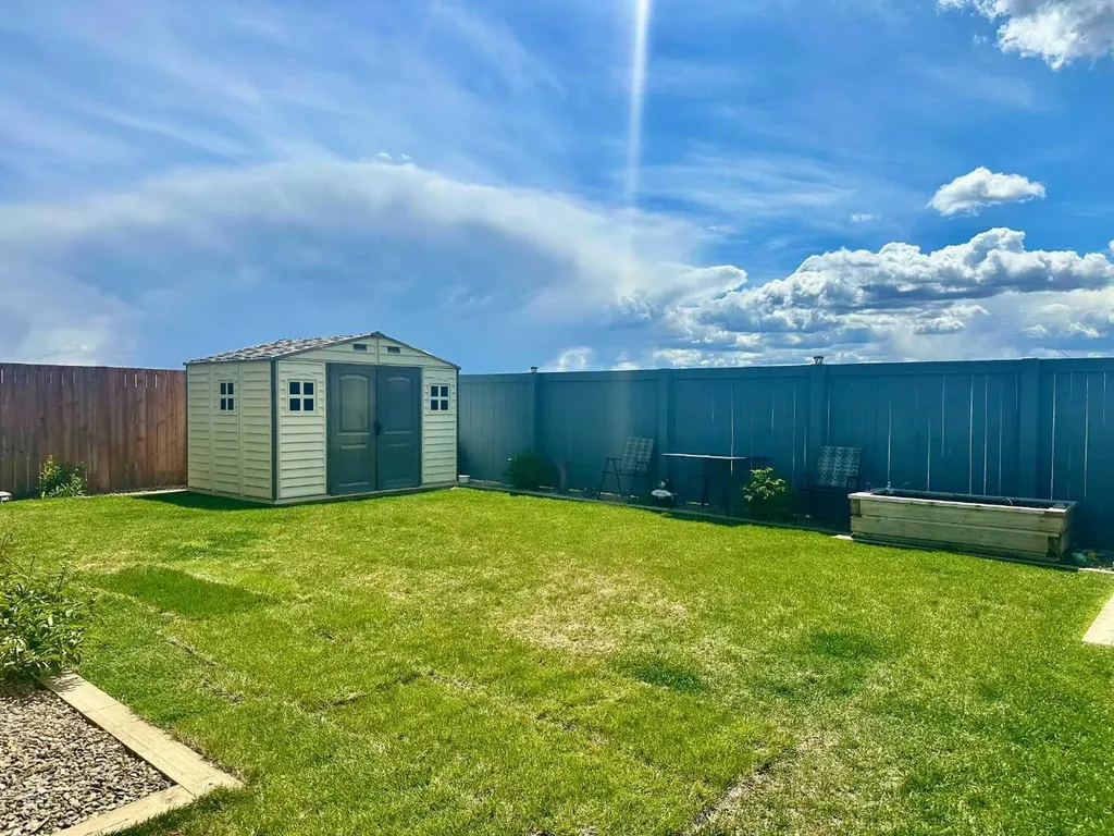 942 Miners Boulevard W Lethbridge AB T1J 5S6