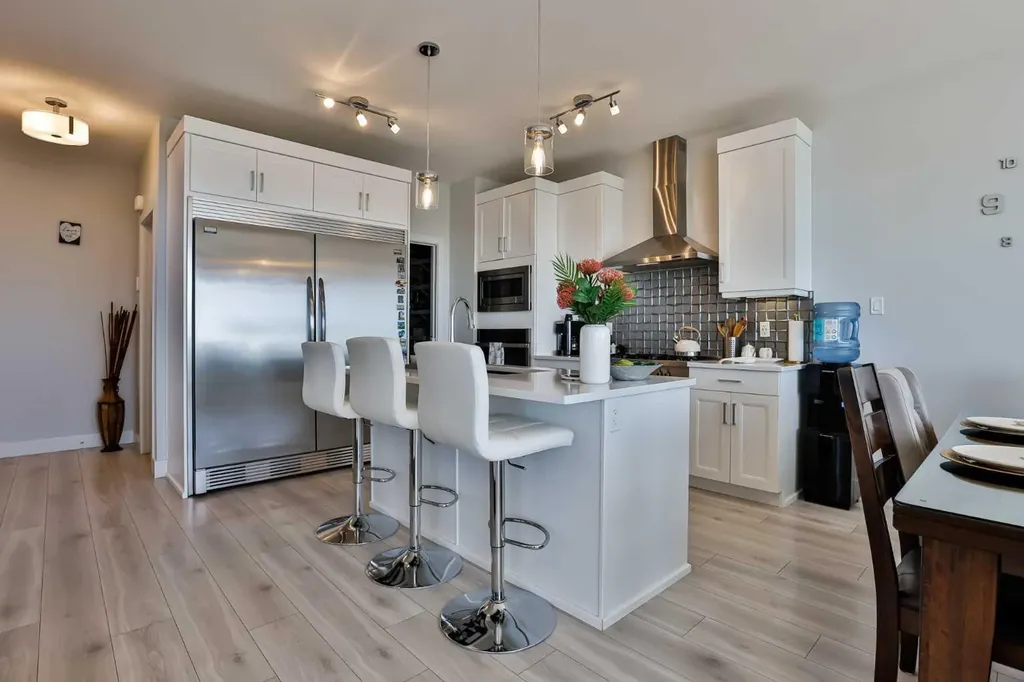 942 Miners Boulevard W Lethbridge AB T1J 5S6