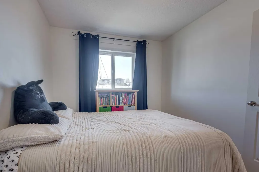 31 Kerry Wood Mews Red Deer AB T4N 7B8