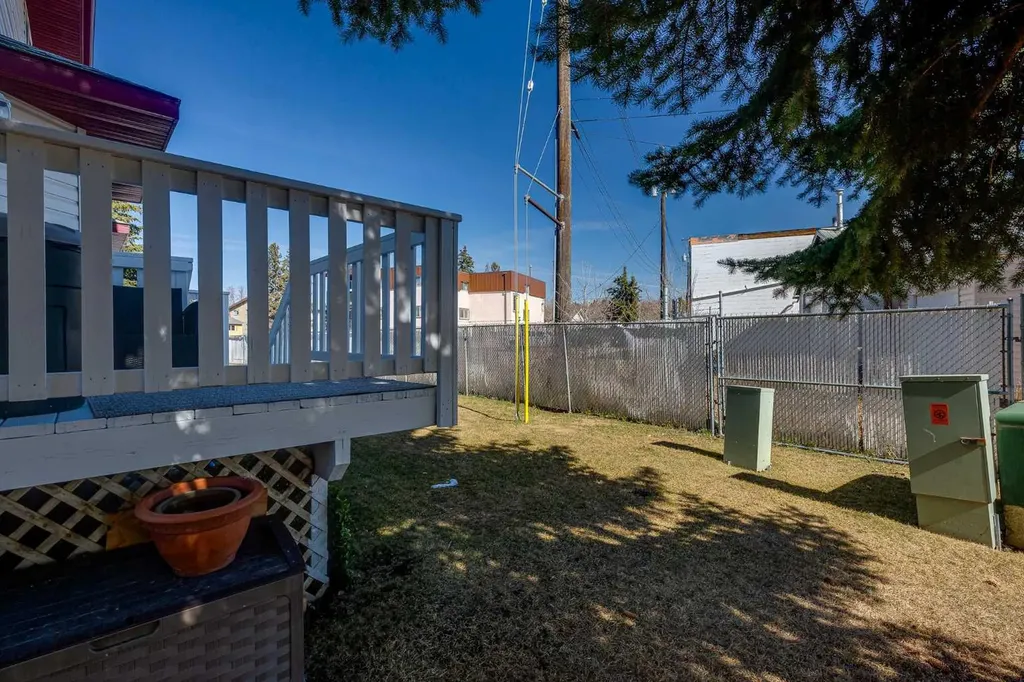 31 Kerry Wood Mews Red Deer AB T4N 7B8