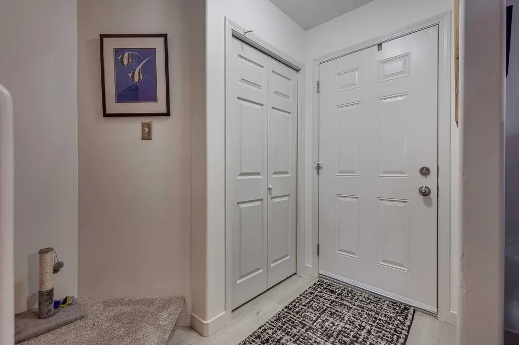 31 Kerry Wood Mews Red Deer AB T4N 7B8