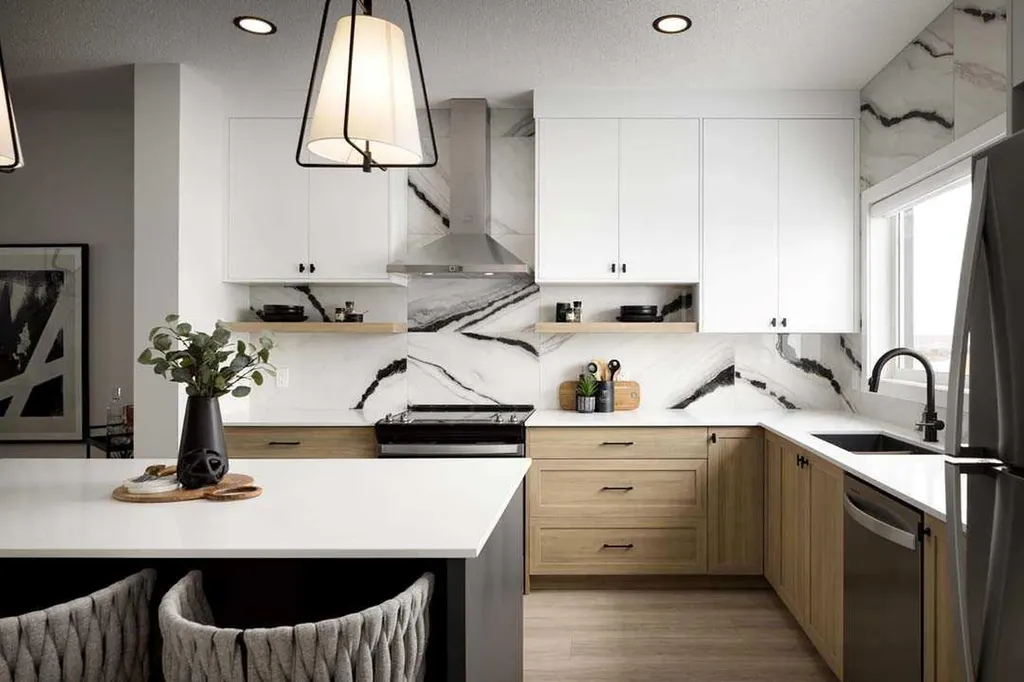 5044 154 Avenue SW Calgary AB T2Y1C3