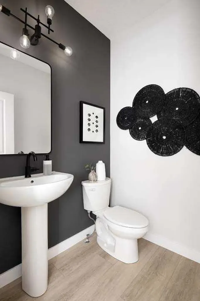 5044 154 Avenue SW Calgary AB T2Y1C3
