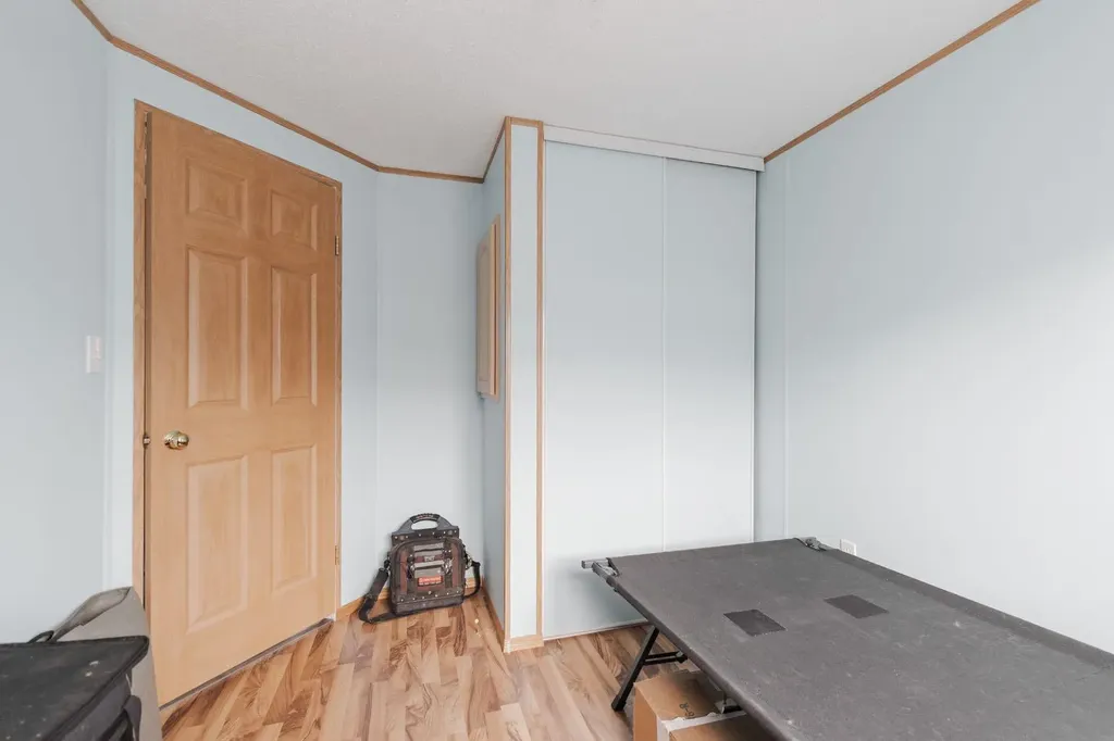 167 Grant Way Fort Mcmurray AB T9H 5J3