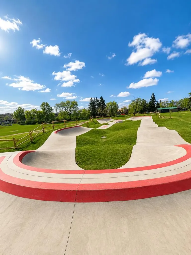 7224 21 Street SE Calgary AB T2C 0V1