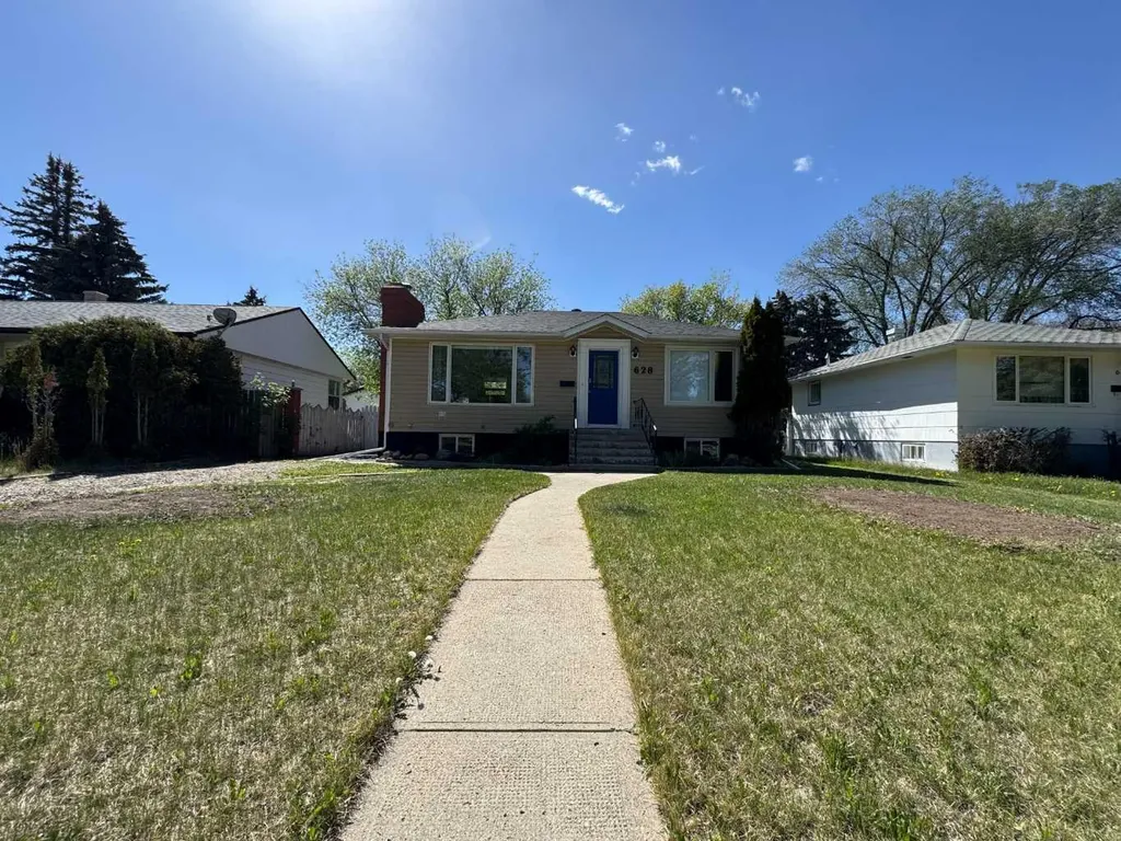 628 19th Street S Lethbridge AB T1J 3G7