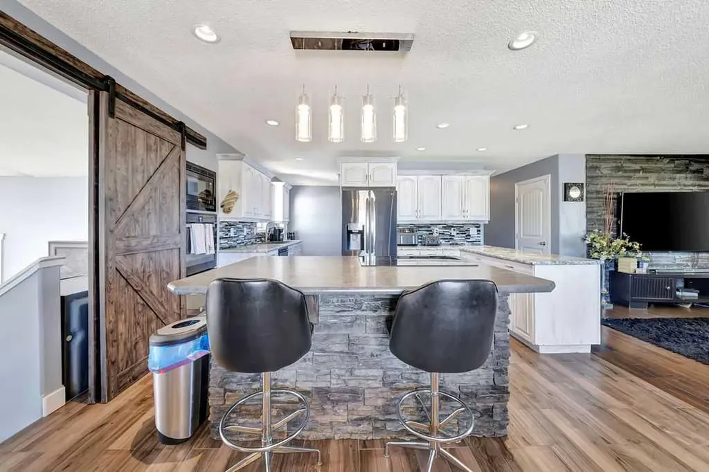 1206 1 Avenue Wainwright AB T9W 5A1