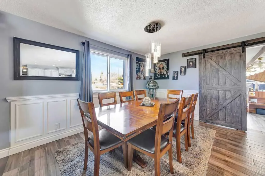 1206 1 Avenue Wainwright AB T9W 5A1