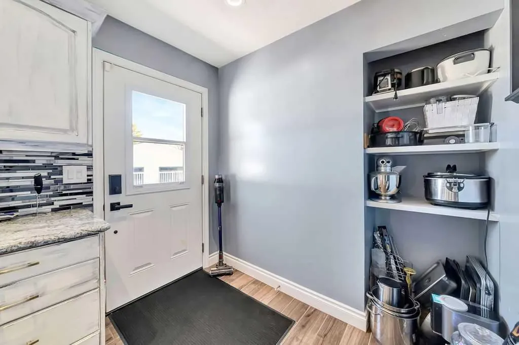 1206 1 Avenue Wainwright AB T9W 5A1