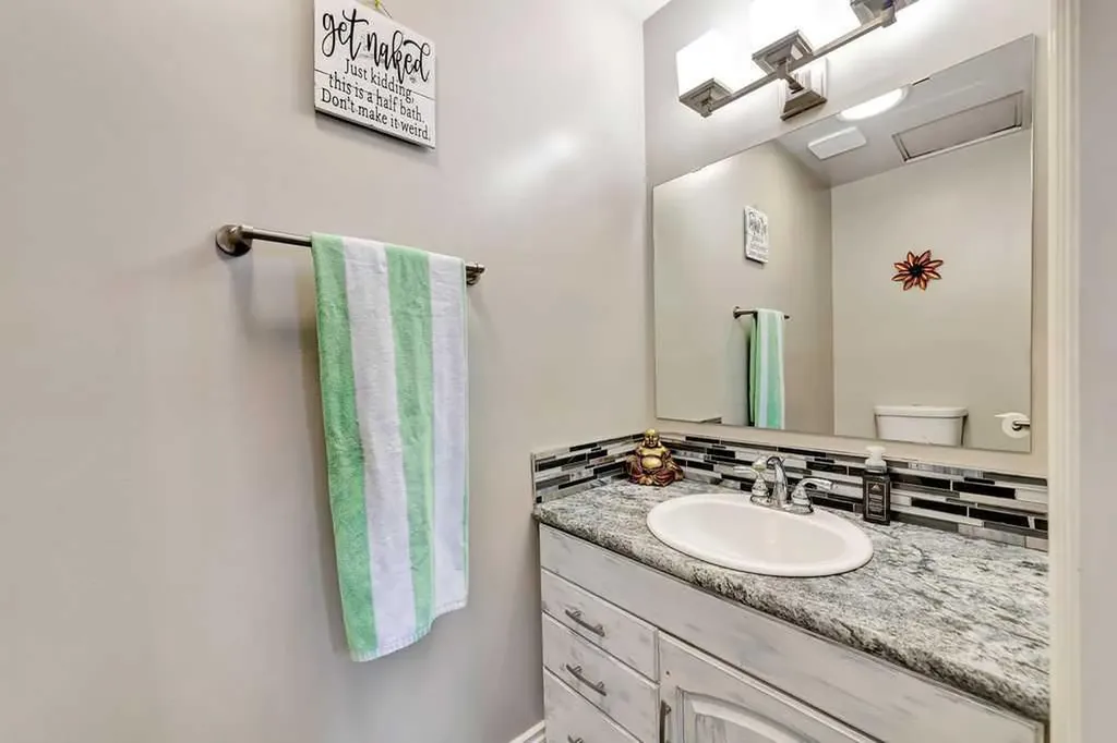 1206 1 Avenue Wainwright AB T9W 5A1