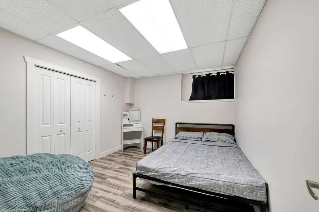 1206 1 Avenue Wainwright AB T9W 5A1