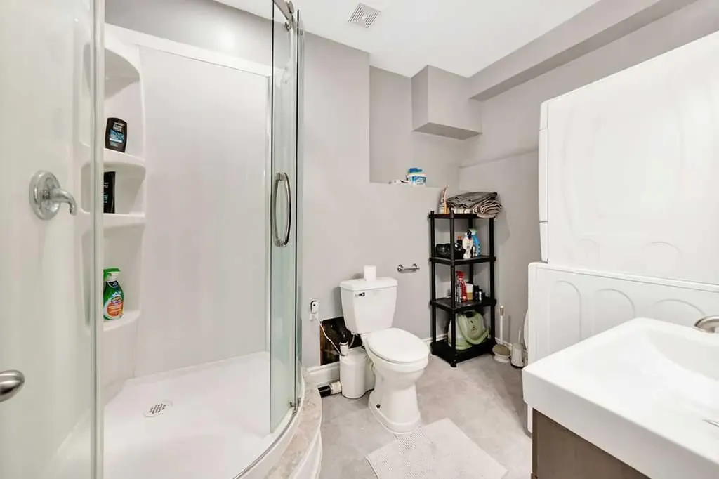1206 1 Avenue Wainwright AB T9W 5A1