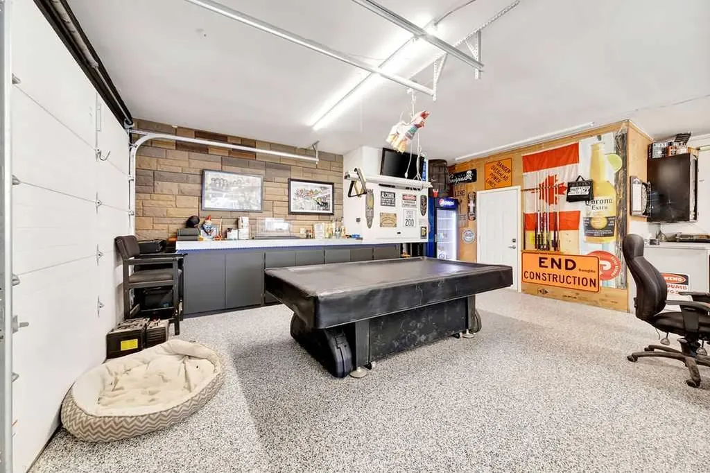 1206 1 Avenue Wainwright AB T9W 5A1