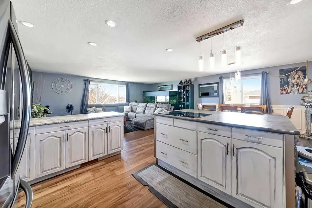 1206 1 Avenue Wainwright AB T9W 5A1