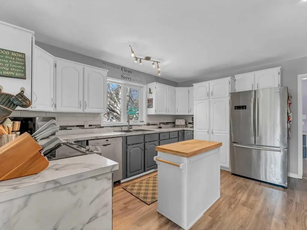 100 Fairview Avenue E Brooks AB T1R0N6