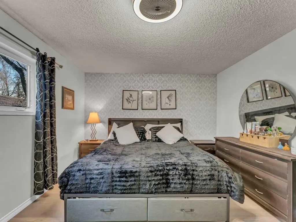 100 Fairview Avenue E Brooks AB T1R0N6