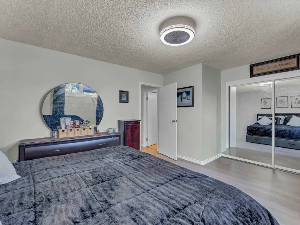100 Fairview Avenue E Brooks AB T1R0N6
