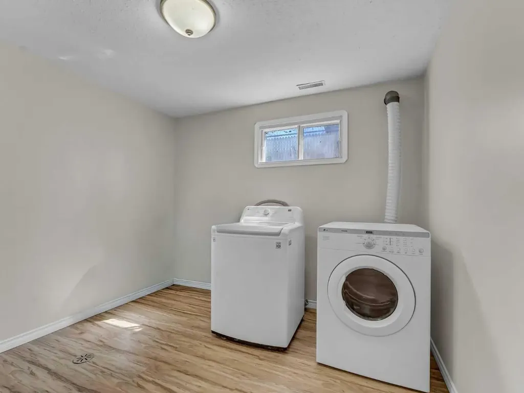 100 Fairview Avenue E Brooks AB T1R0N6