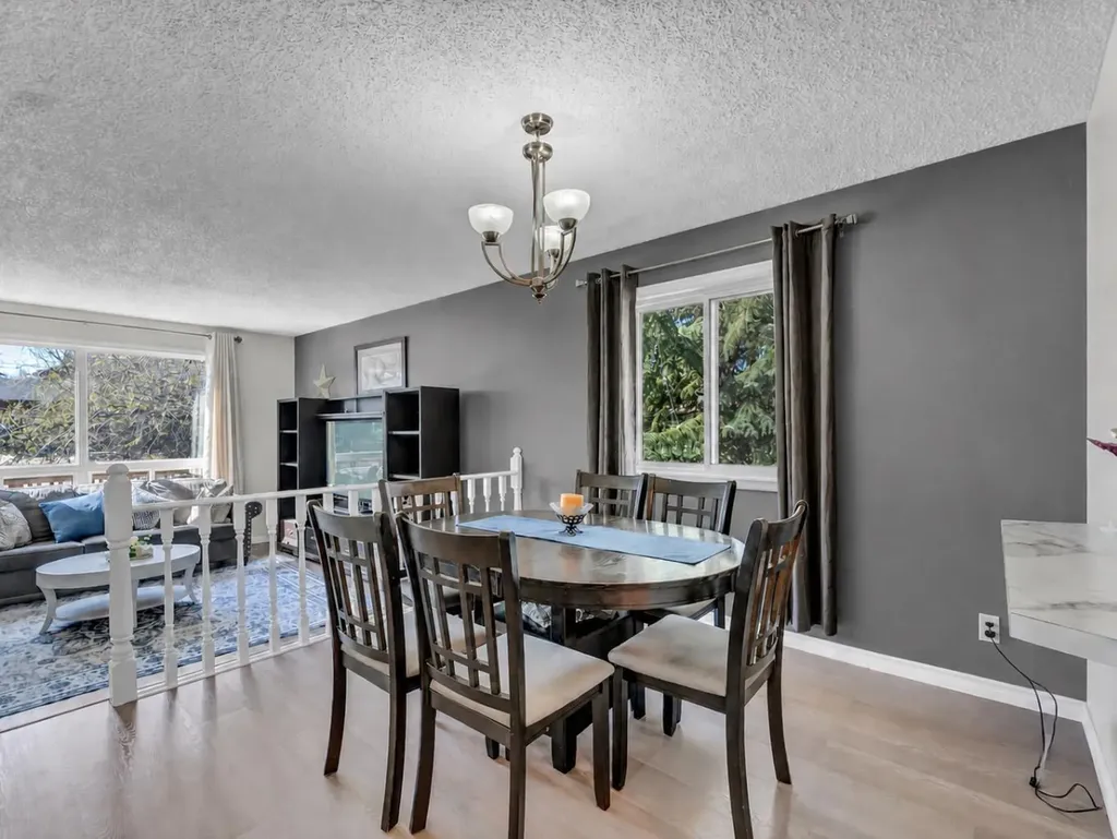 100 Fairview Avenue E Brooks AB T1R0N6