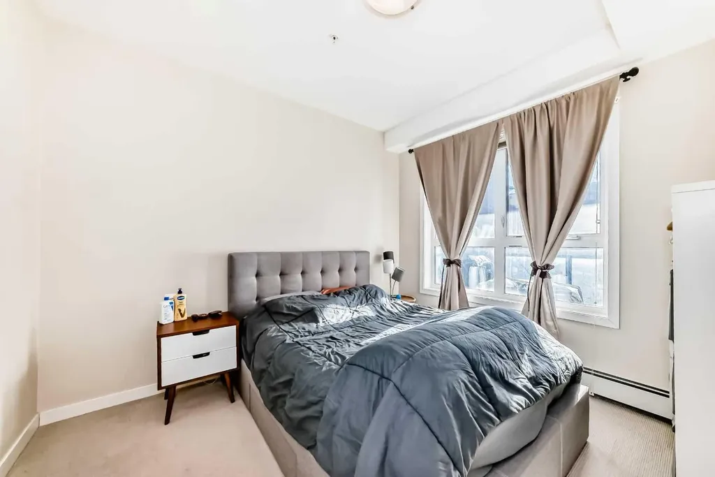 707 4 Street NE Calgary AB t2e3s7