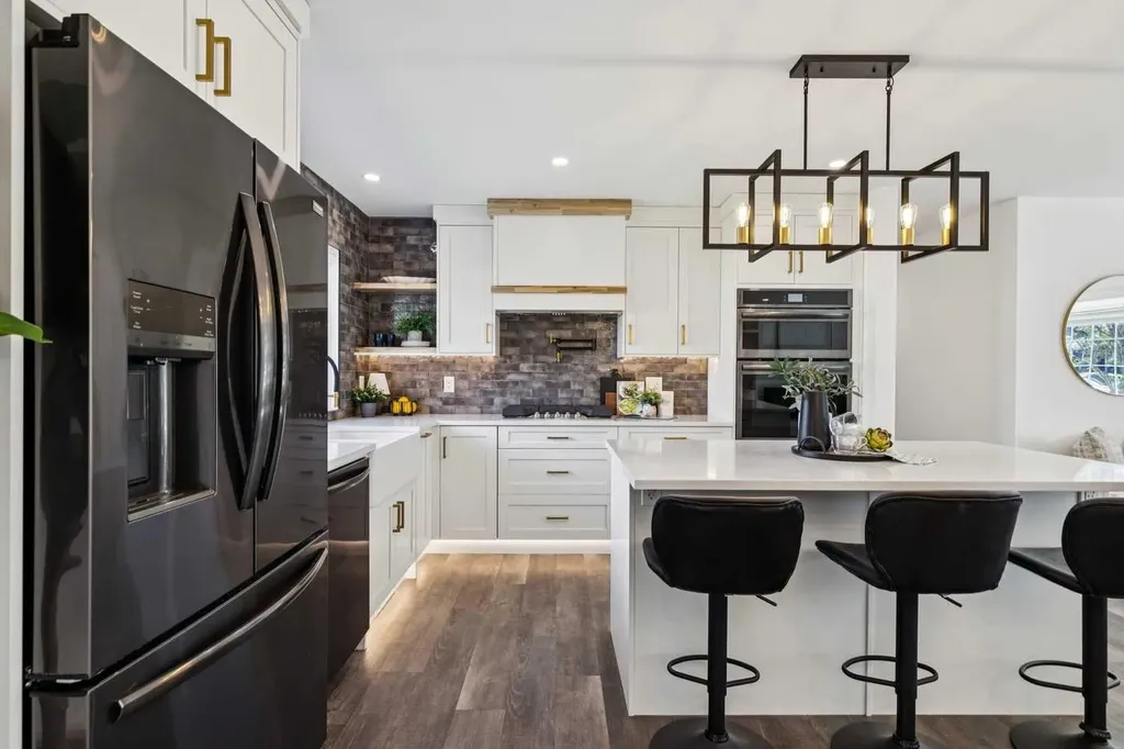 175 Havenhurst Crescent SW Calgary AB T2V 3C7
