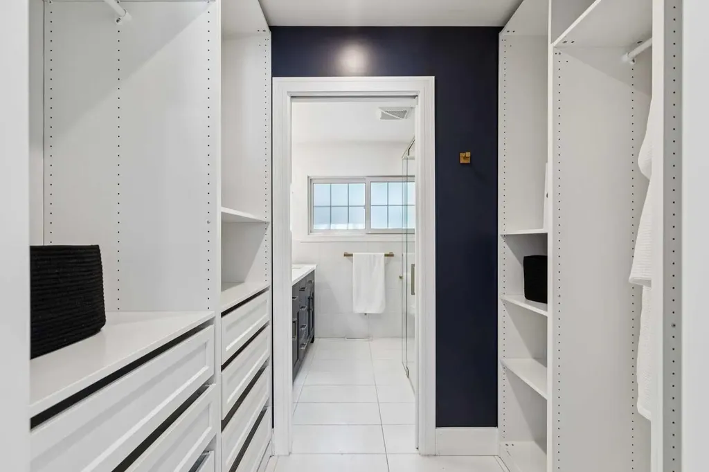 175 Havenhurst Crescent SW Calgary AB T2V 3C7