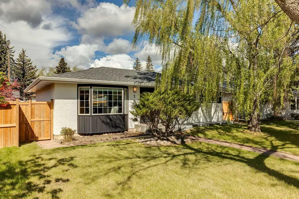 175 Havenhurst Crescent SW Calgary AB T2V 3C7