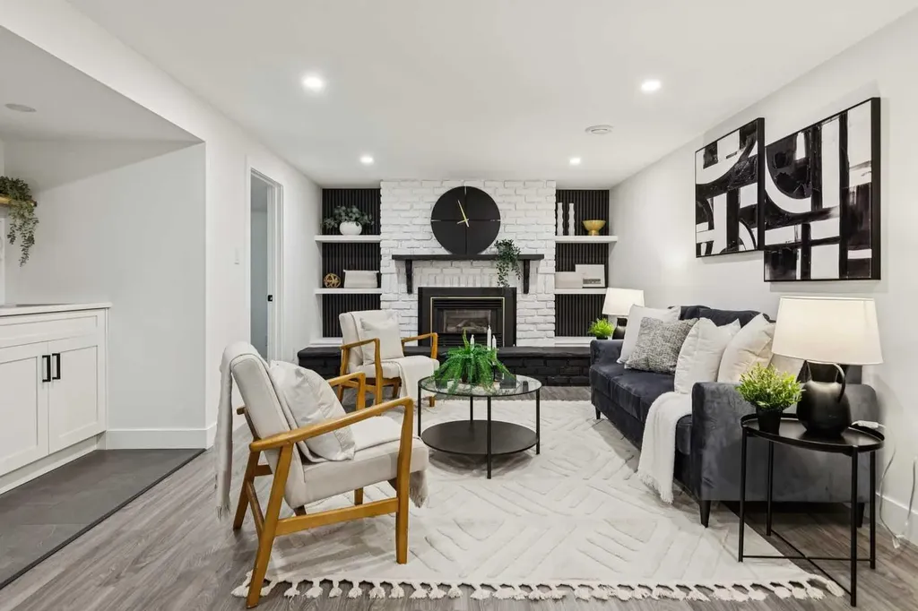175 Havenhurst Crescent SW Calgary AB T2V 3C7