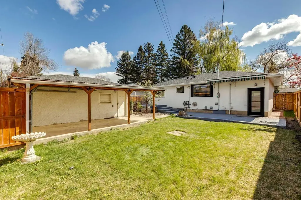 175 Havenhurst Crescent SW Calgary AB T2V 3C7