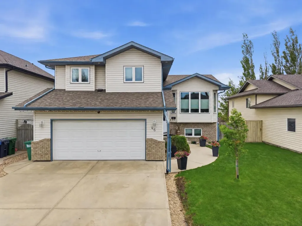 46 Lagrange Crescent Red Deer AB T4R 3K4