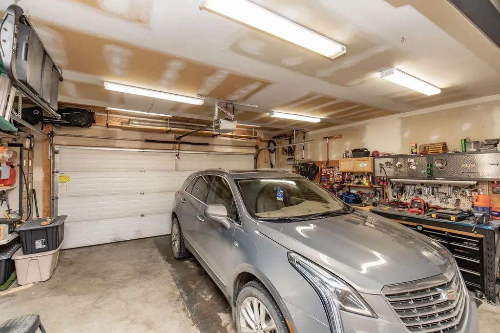 46 Lagrange Crescent Red Deer AB T4R 3K4