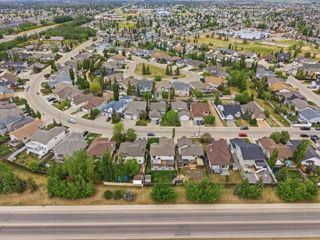 46 Lagrange Crescent Red Deer AB T4R 3K4