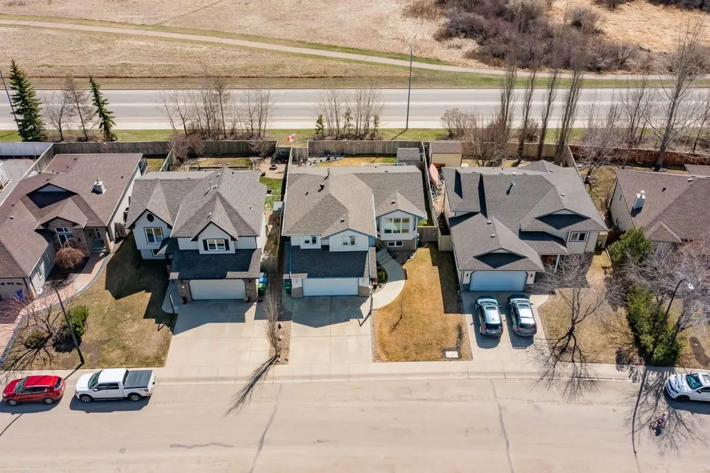 46 Lagrange Crescent Red Deer AB T4R 3K4