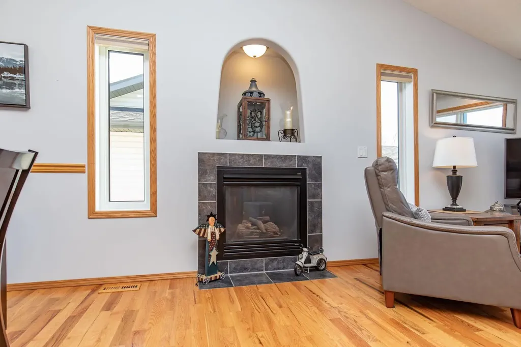 46 Lagrange Crescent Red Deer AB T4R 3K4