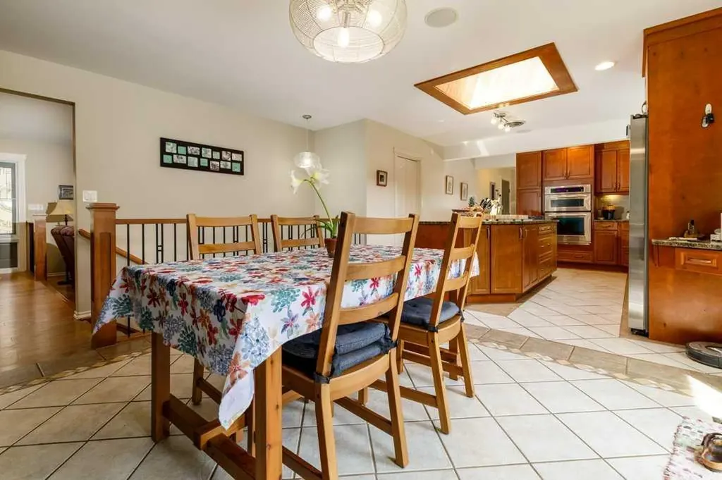 28319 Township Road 384 Rural Red Deer County AB T4S 2A4