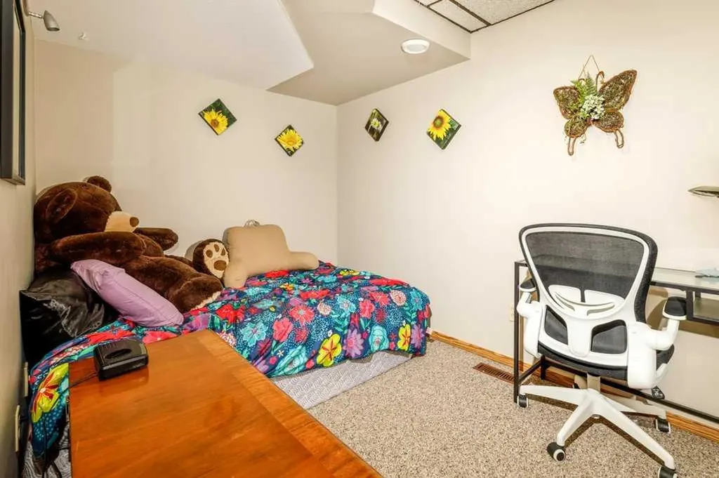 28319 Township Road 384 Rural Red Deer County AB T4S 2A4