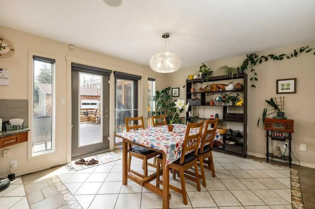 28319 Township Road 384 Rural Red Deer County AB T4S 2A4