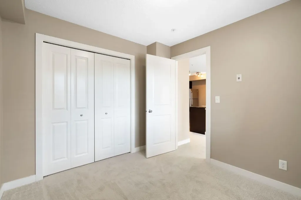 81 Legacy Boulevard SE Calgary AB t2x 2b9