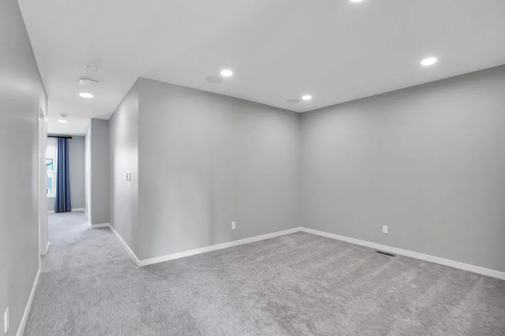 173 Setonstone Green SE Calgary AB T3M3S2