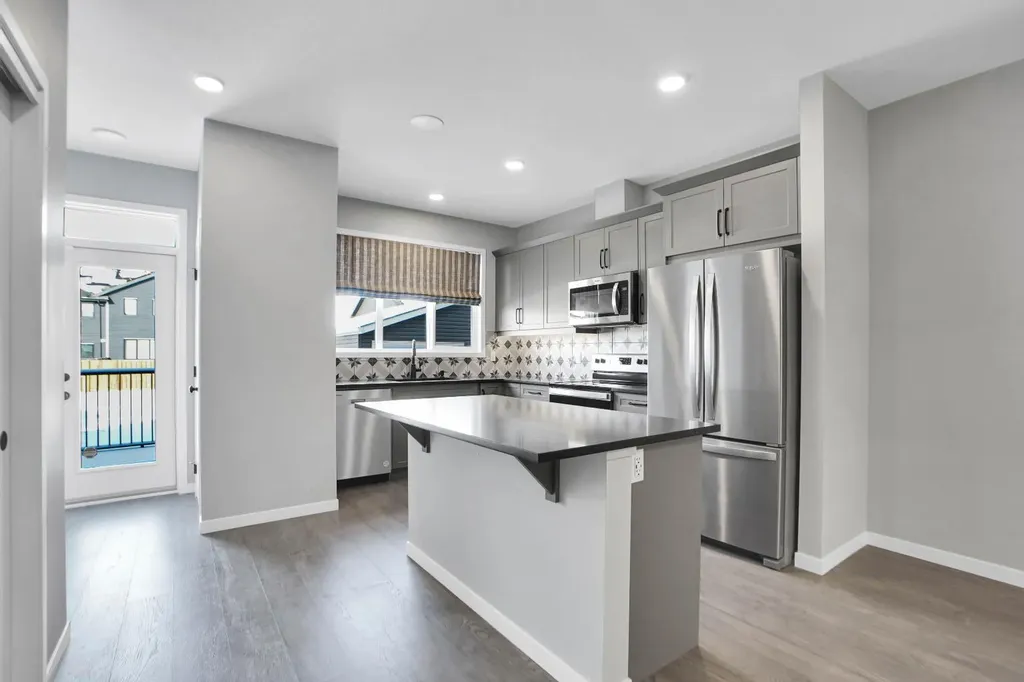 173 Setonstone Green SE Calgary AB T3M3S2