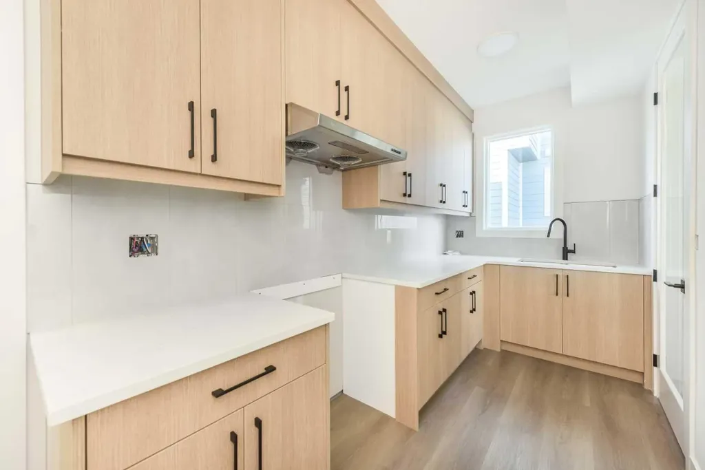 105 Waterford Passage Chestermere AB T1X 3B4