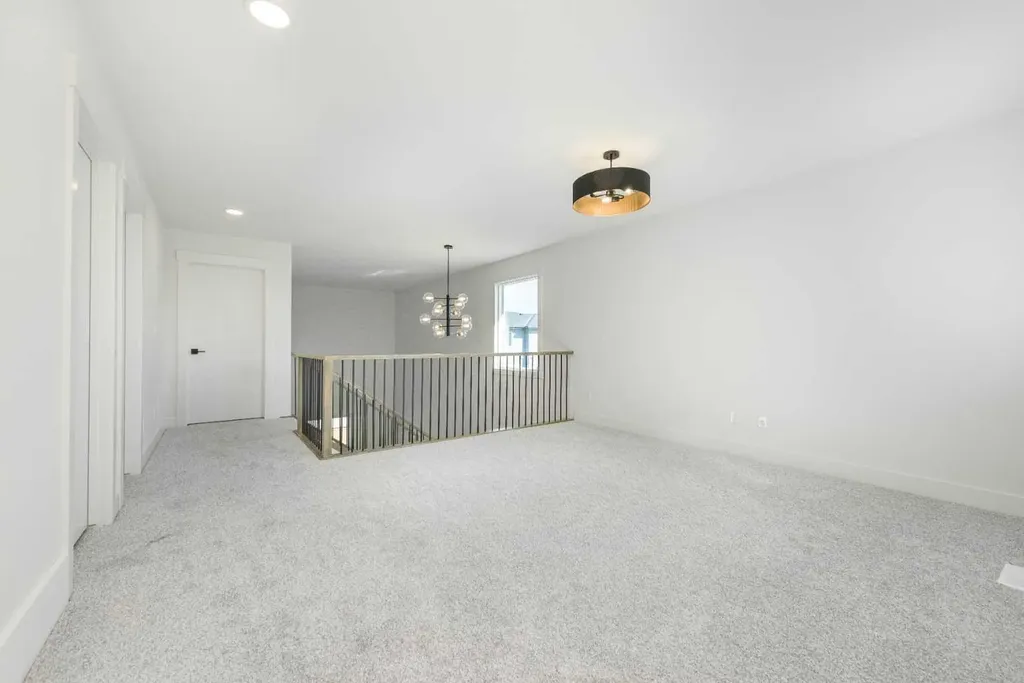 105 Waterford Passage Chestermere AB T1X 3B4