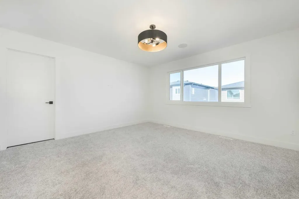 105 Waterford Passage Chestermere AB T1X 3B4