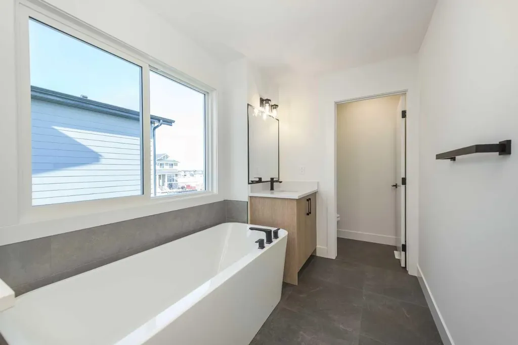 105 Waterford Passage Chestermere AB T1X 3B4
