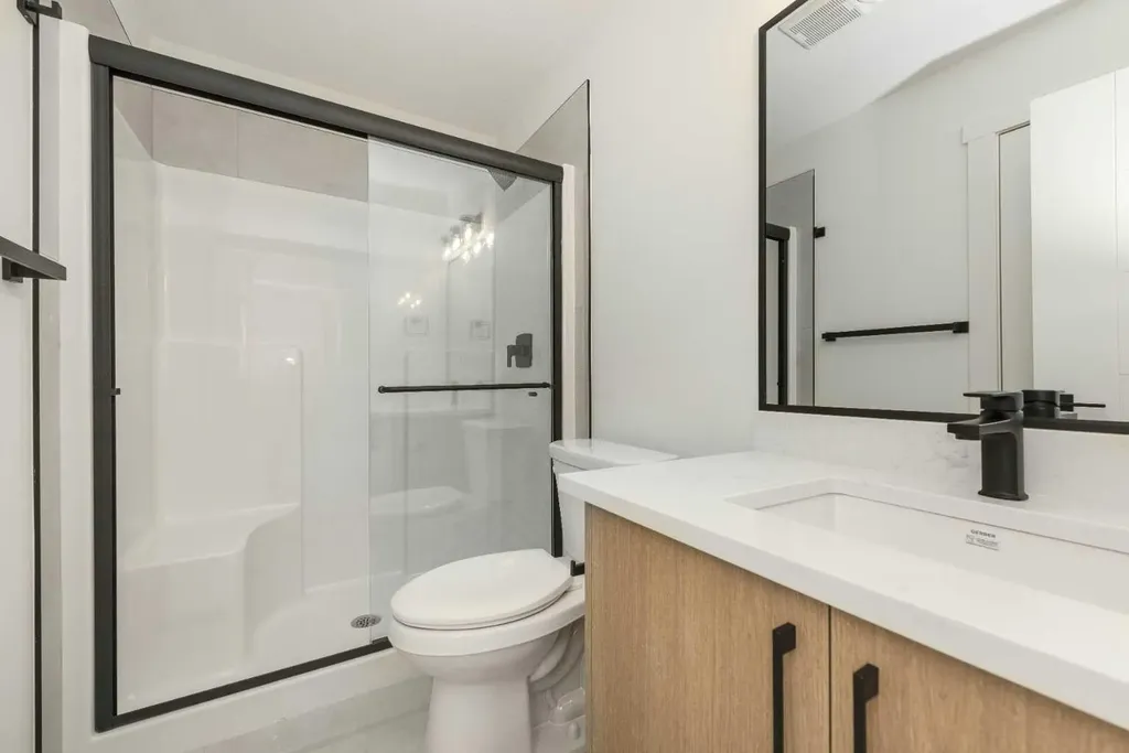 105 Waterford Passage Chestermere AB T1X 3B4