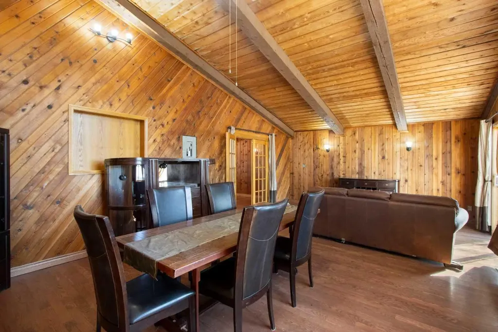 5035 Township Road 334 Rural Mountain View County AB T0M 1X0