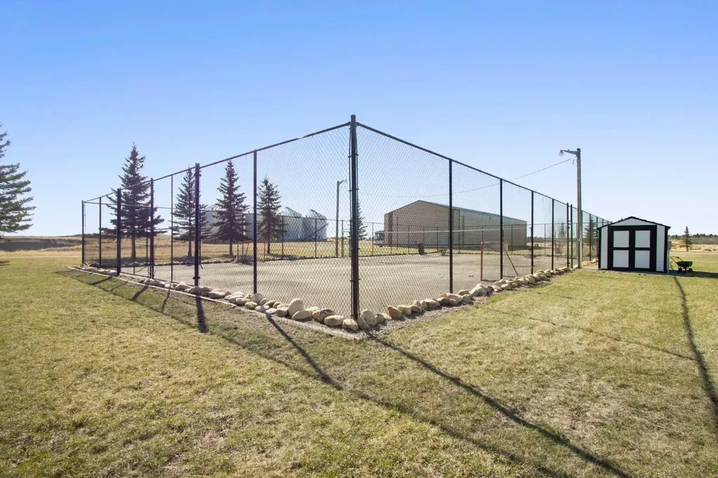 5035 Township Road 334 Rural Mountain View County AB T0M 1X0