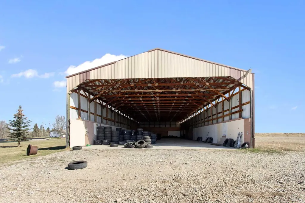 5035 Township Road 334 Rural Mountain View County AB T0M 1X0