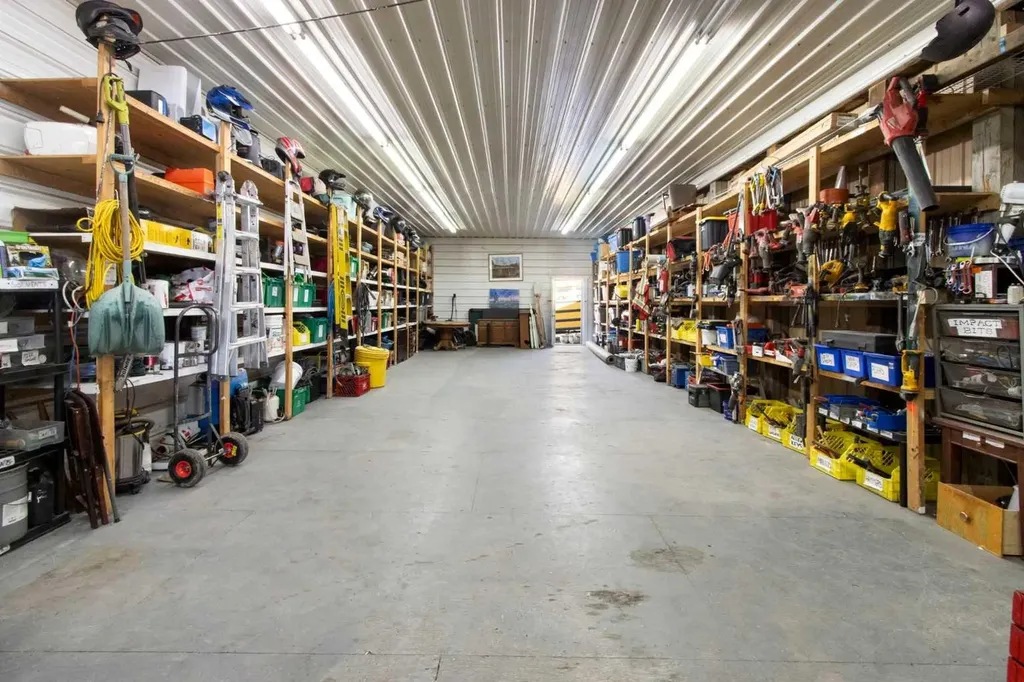 5035 Township Road 334 Rural Mountain View County AB T0M 1X0